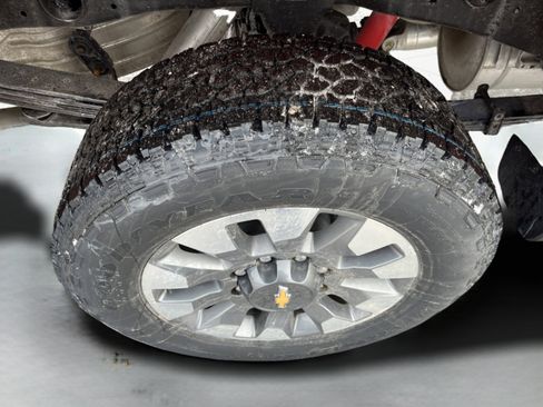 New 2026 Chevrolet Silverado 2500 Custom image 9