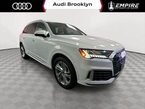 Used 2023 Audi Q7 3.0T Premium Plus w/ Premium Plus Package AWD/4WD image 1