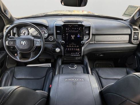Used 2019 RAM 1500 Limited RWD image 17