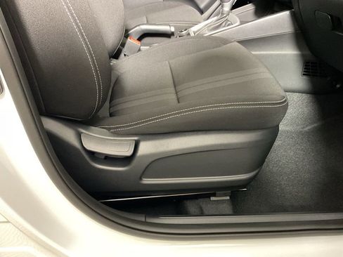 New 2026 Hyundai Venue SEL image 38