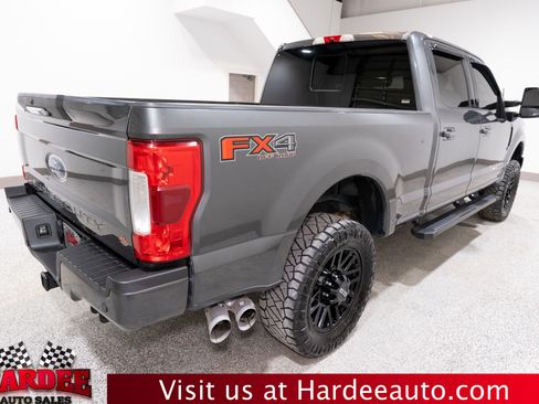 Used 2019 Ford F250 Lariat image 5