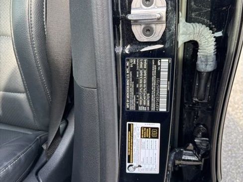 Used 2022 Mercedes-Benz GLS 450 4MATIC image 28