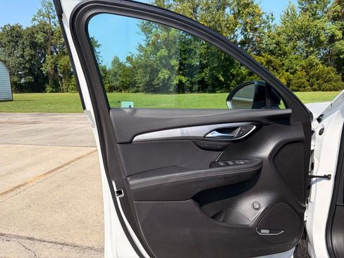 Used 2026 Buick Envision Sport Touring AWD/4WD image 8
