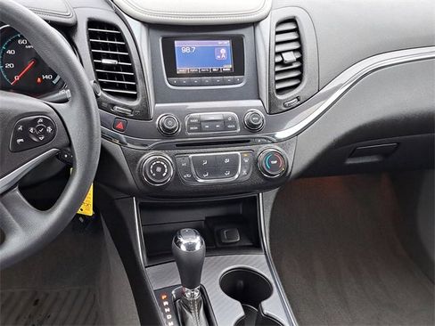 Used 2014 Chevrolet Impala LS w/ LS Convenience Package image 25