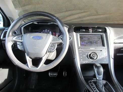 Used 2013 Ford Fusion Titanium w/ Titanium Driver Assist Pkg image 17