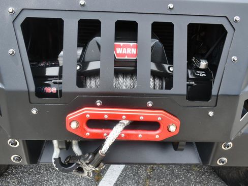 Used 2016 Jeep Wrangler Unlimited Rubicon AWD/4WD image 14