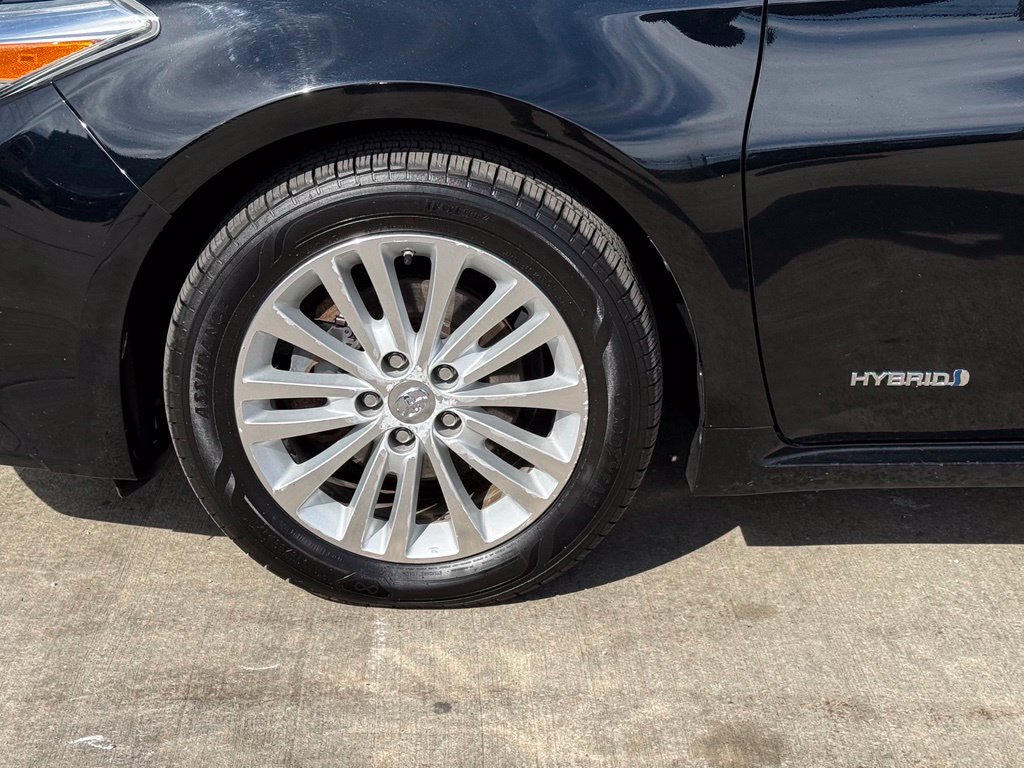 Used 2015 Toyota Avalon XLE Touring FWD image 12