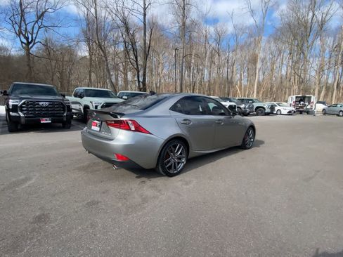 Used 2016 Lexus IS 350 AWD image 16
