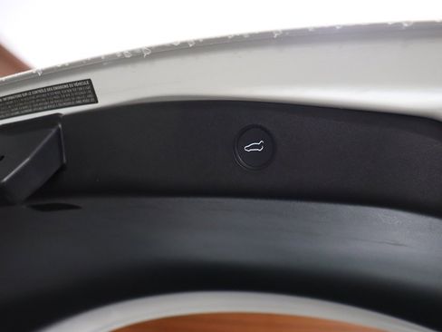 Used 2022 Tesla Model 3 image 13