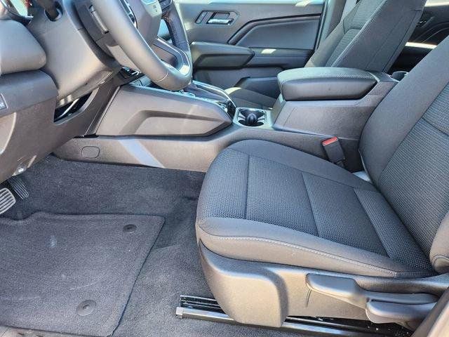 New 2025 GMC Canyon Elevation w/ Technology Package AWD/4WD image 7