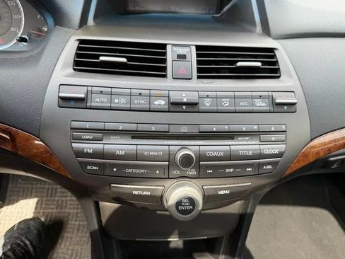 Used 2012 Honda Accord EX-L image 8