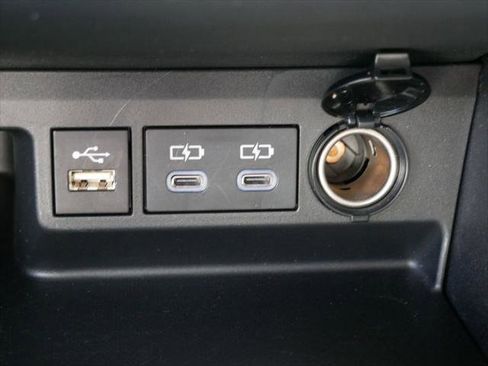 Certified 2024 Toyota Highlander LE AWD/4WD image 20