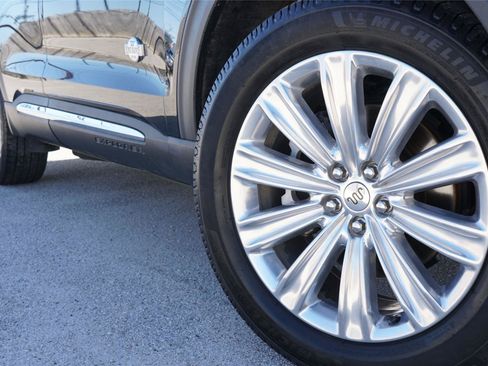 Used 2021 Ford Explorer King Ranch w/ Premium Technology Package AWD/4WD image 2