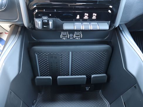 New 2026 RAM 1500 Laramie w/ Night Edition AWD/4WD image 25