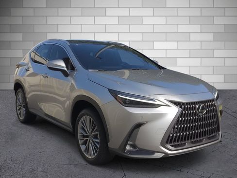 Used 2022 Lexus NX 350h AWD w/ Vision Package image 7