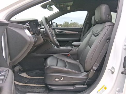 Used 2024 Cadillac XT5 Luxury image 14