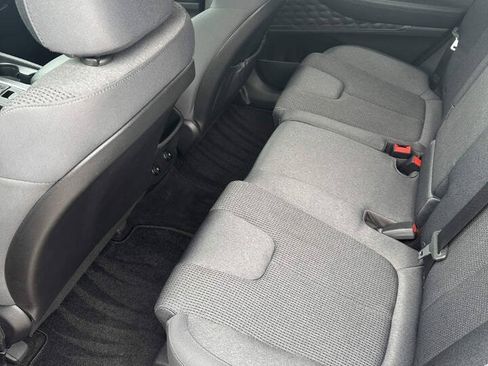 Used 2020 Hyundai Santa Fe SE FWD image 9