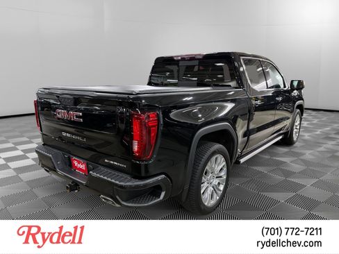 Used 2021 GMC Sierra 1500 Denali w/ Denali Ultimate Package AWD/4WD image 3