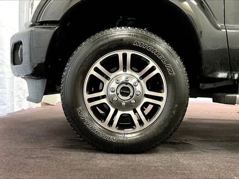 Used 2015 Ford F250 Platinum image 8