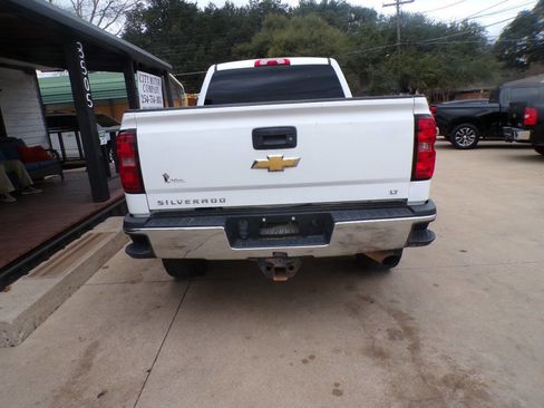 Used 2015 Chevrolet Silverado 2500 LT w/ LT Convenience Package image 6