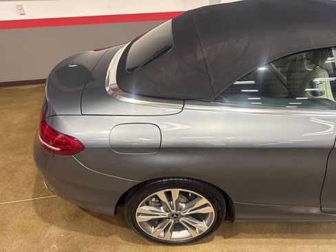 Used 2018 Mercedes-Benz C 300 4MATIC Cabriolet image 38