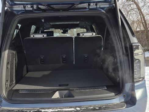 New 2026 Chevrolet Suburban Premier image 8