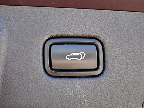 Used 2024 Hyundai Palisade SEL FWD image 20