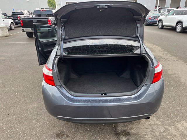 Used 2015 Toyota Corolla S Premium FWD image 8