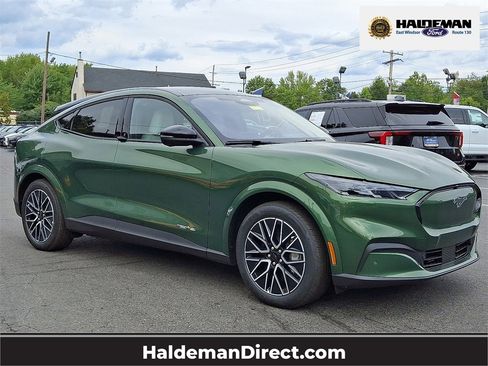 New 2025 Ford Mustang Mach-E Premium image 1