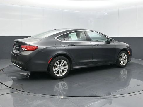 Used 2015 Chrysler 200 Limited w/ Convenience Group image 22
