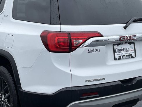 Used 2019 GMC Acadia SLT image 5