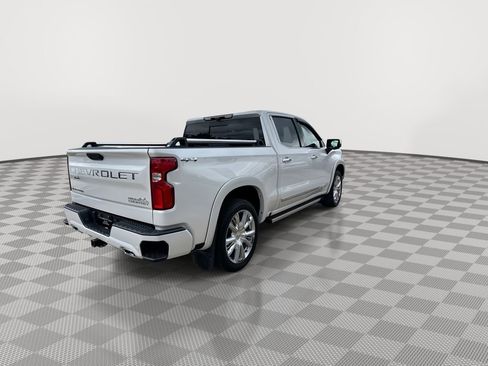 Certified 2024 Chevrolet Silverado 1500 High Country AWD/4WD image 11