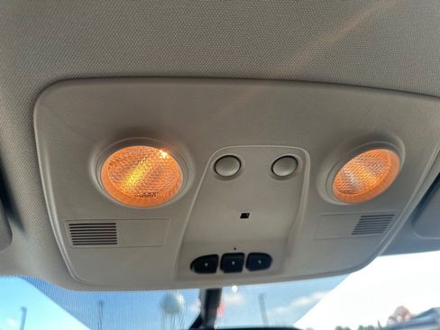 Used 2016 Buick Enclave Convenience image 26