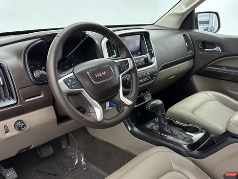 Used 2015 GMC Canyon SLT image 8