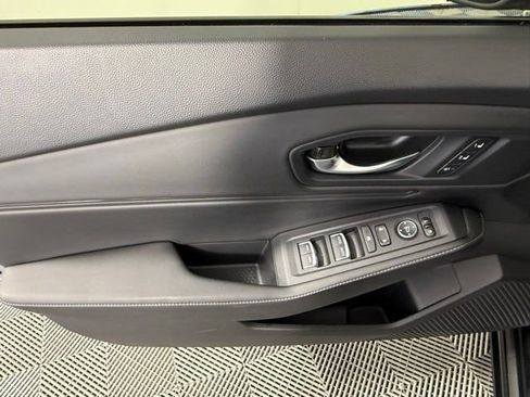 Used 2025 Honda Accord Sport image 13