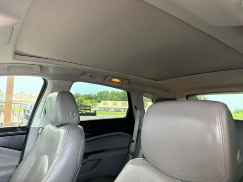 Used 2012 Cadillac SRX Luxury FWD image 15
