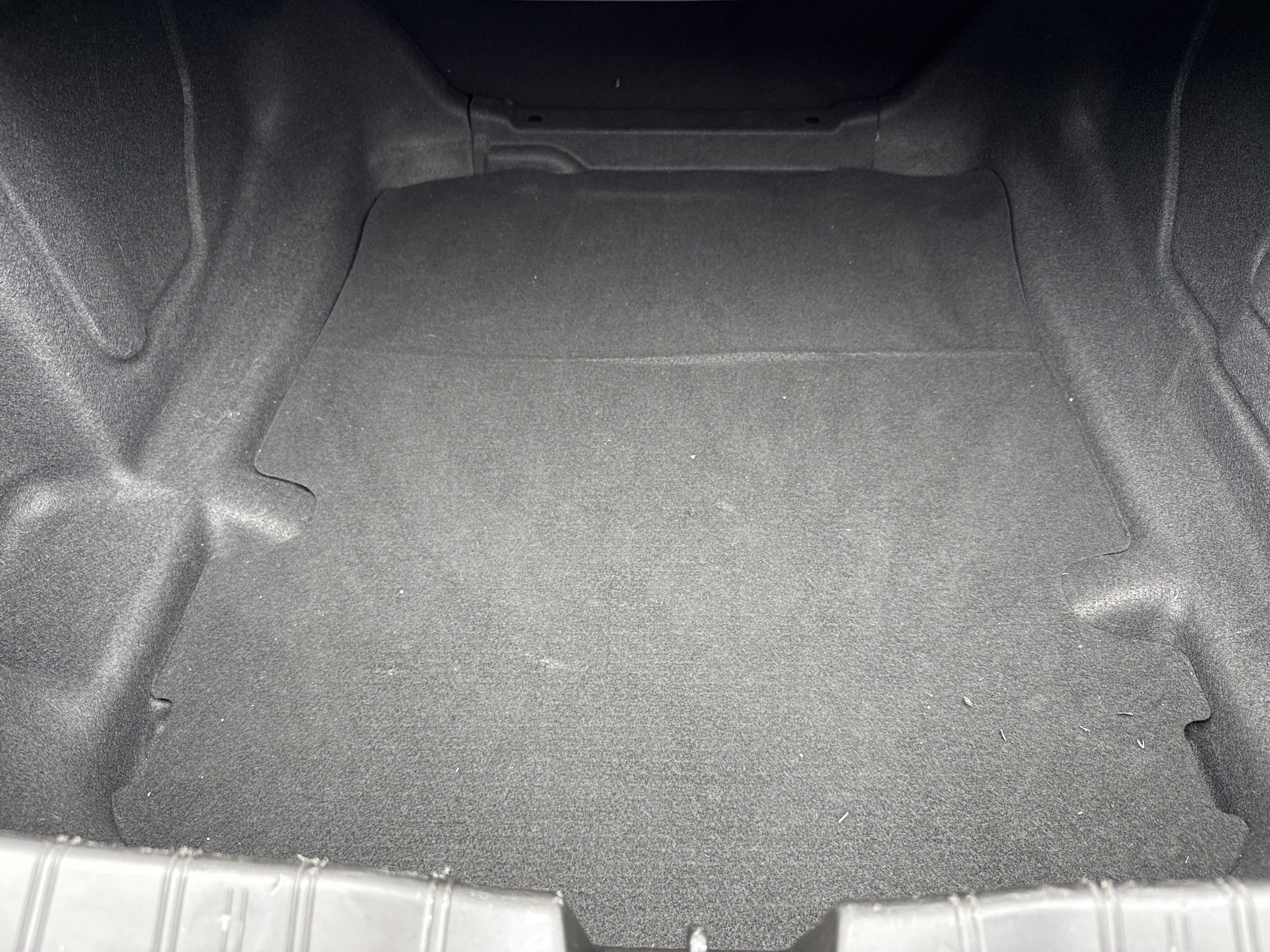 Used 2023 Chevrolet Camaro LT RWD image 29