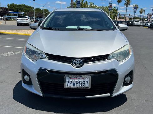 Used 2016 Toyota Corolla S FWD image 2