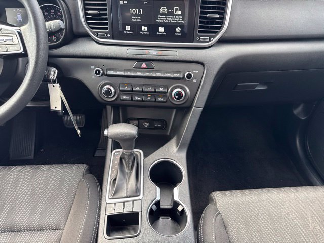 Used 2020 Kia Sportage LX AWD/4WD image 18