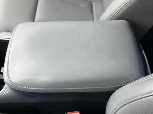 Used 2022 Subaru Legacy Limited image 37