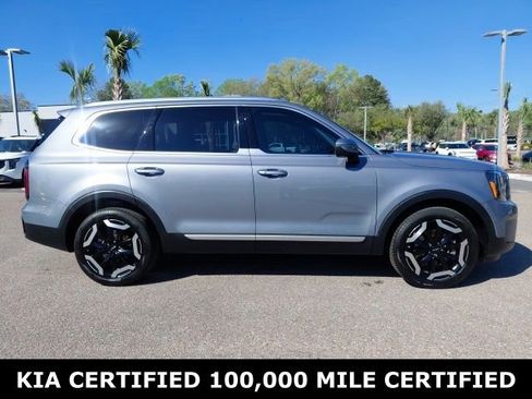 Certified 2025 Kia Telluride EX w/ EX Captain's Chair Package image 4
