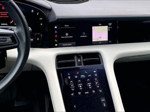 Used 2022 Porsche Taycan 4 Cross Turismo image 7