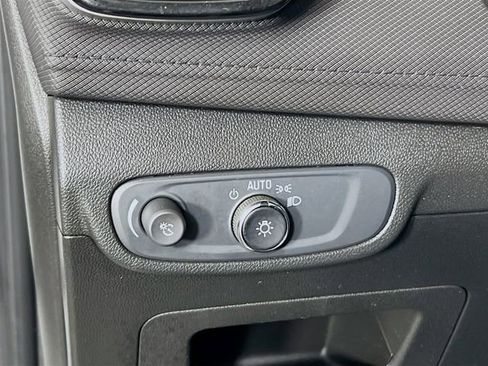 Used 2024 Chevrolet TrailBlazer LS image 12