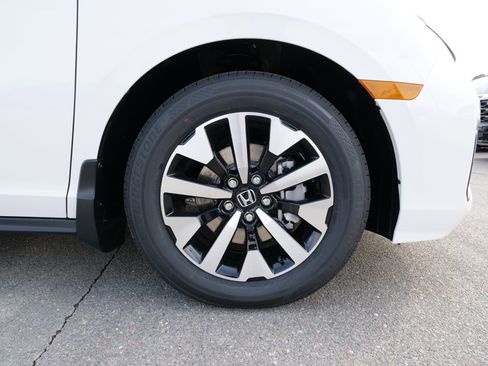 New 2026 Honda Odyssey EX-L image 9