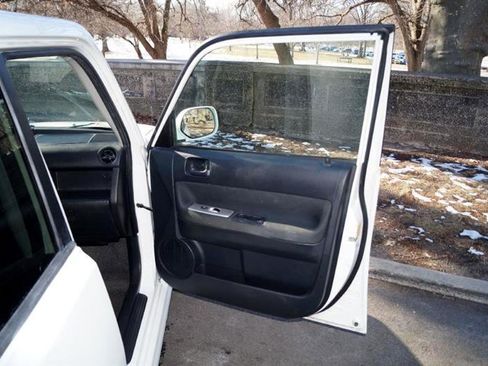 Used 2006 Scion xB image 23