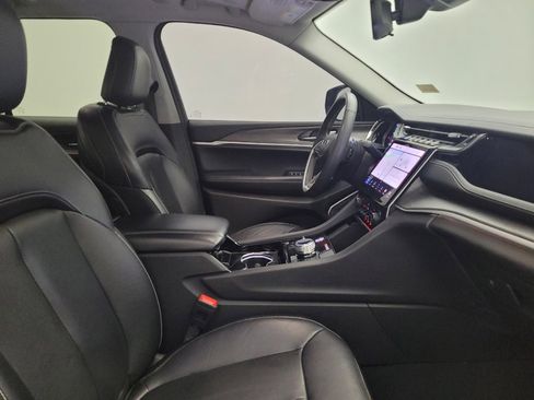 Used 2022 Jeep Grand Cherokee Limited 4xe image 21