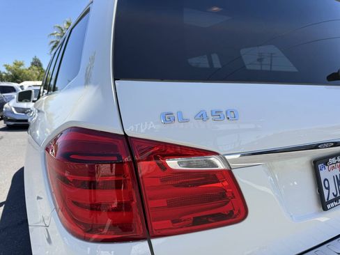 Used 2013 Mercedes-Benz GL 450 4MATIC image 27
