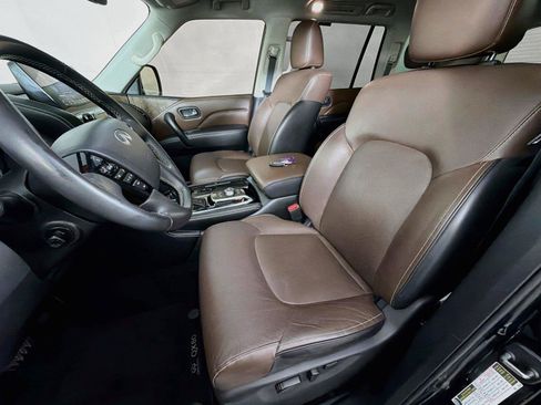 Used 2023 INFINITI QX80 Premium Select w/ Cargo Package AWD/4WD image 2