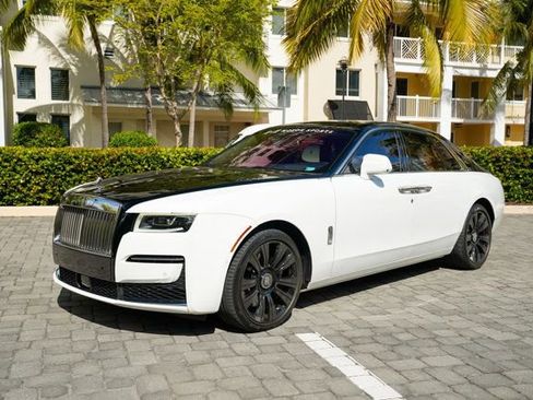 Used 2022 Rolls-Royce Ghost image 9