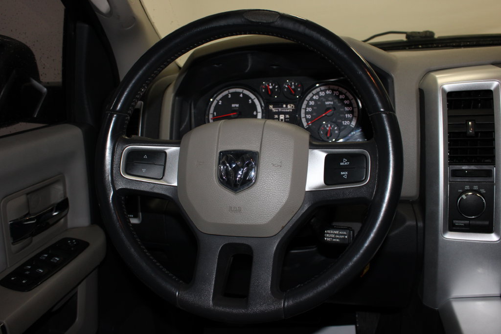 Used 2011 RAM 1500 Big Horn AWD/4WD image 16